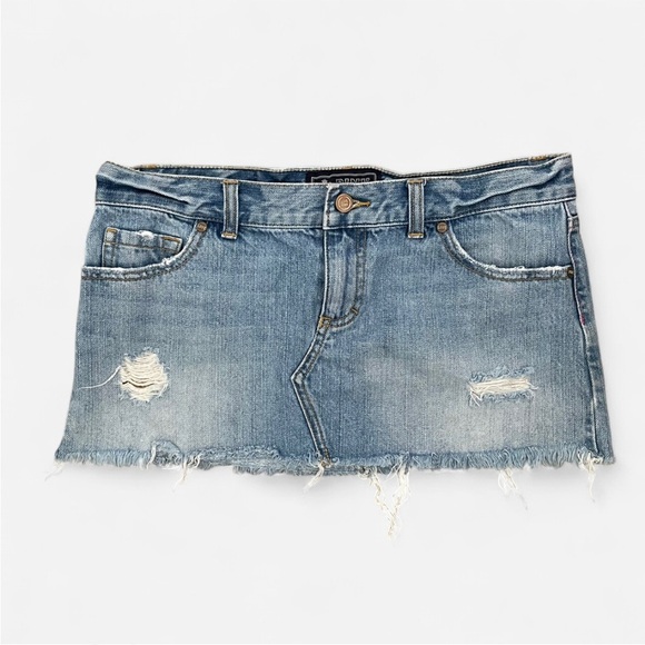 Vintage Y2K PINK Victoria’s Secret Denim Distressed Low Rise Micro Mini Skirt 6 - Picture 1 of 3